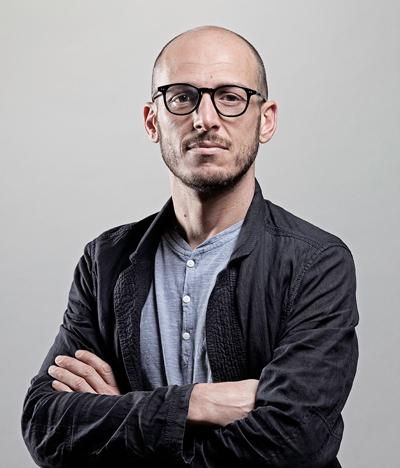 Davide-Monteleone-headshot.jpg