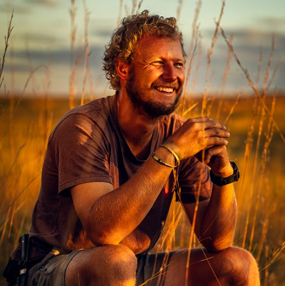 photographer-headshot-Gotz-Neef